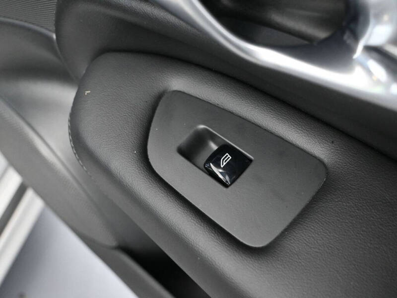 2024 Volvo XC90 B5 Plus Bright Theme