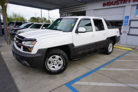 2003 Chevrolet Avalanche for sale at Industry Motors in Sacramento CA