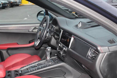 2021 Porsche Macan GTS