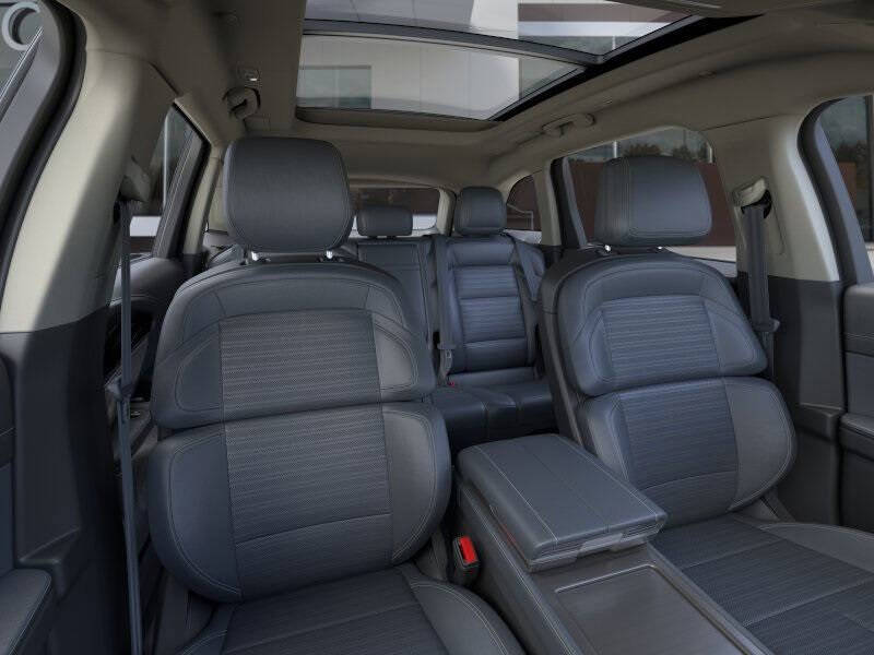 2025 Lincoln Nautilus Reserve