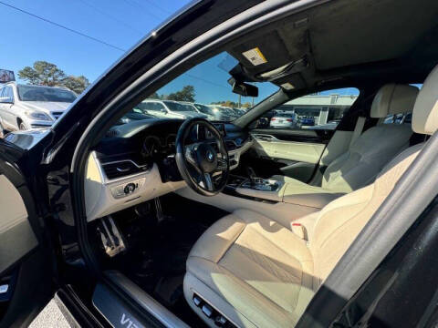 2017 BMW 7 Series M760i xDrive
