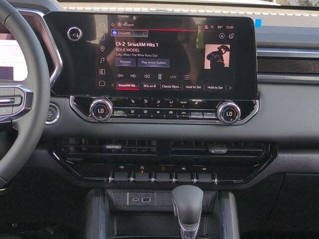 2025 GMC Canyon Elevation