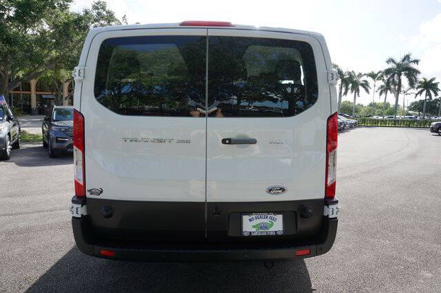 2024 Ford Transit 350 XLT