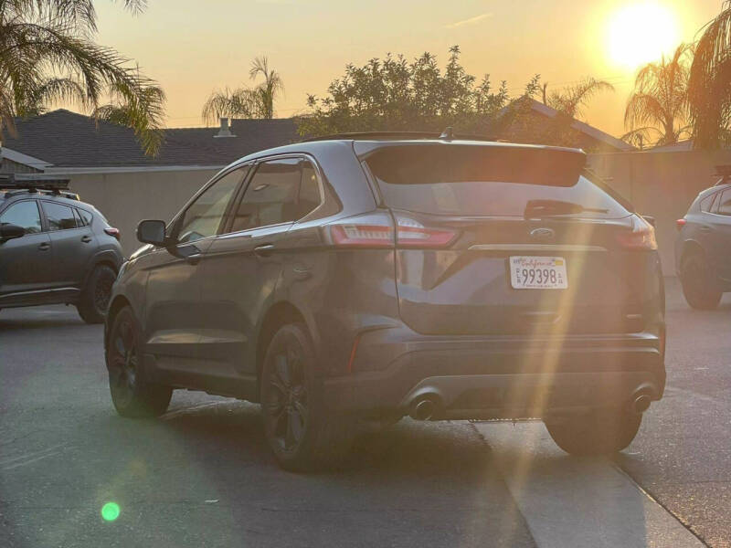 2019 Ford Edge Titanium