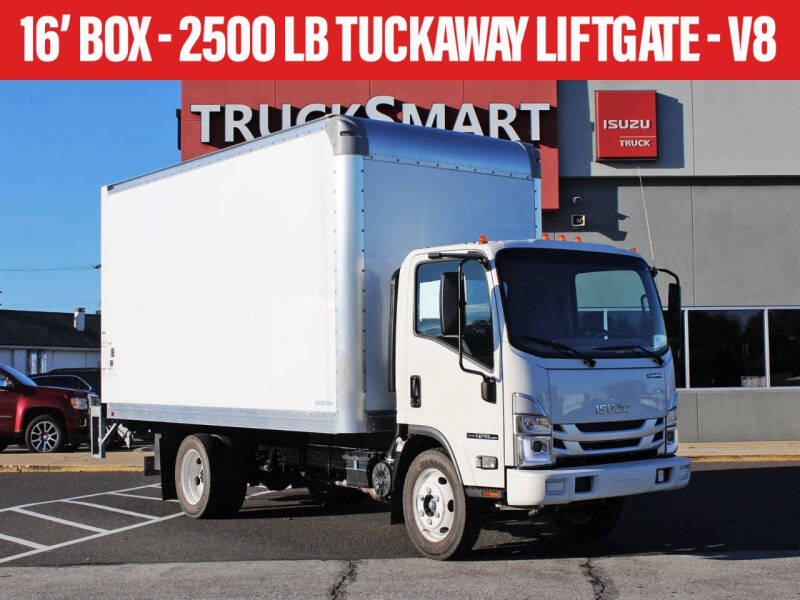 2025 Isuzu NPR-HD's photo