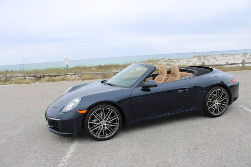2018 Porsche 911 Carrera