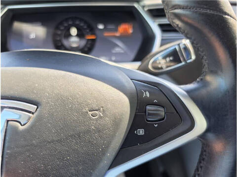 2013 Tesla Model S Performance
