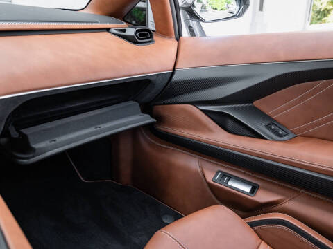 2022 Lamborghini Countach LPI 800-4