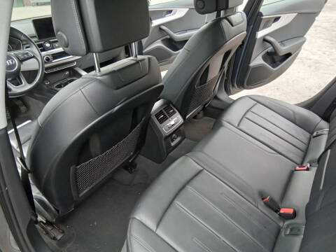 2017 Audi A4 2.0T quattro Premium