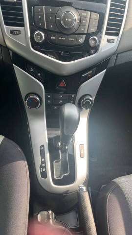 2013 Chevrolet Cruze LS Auto