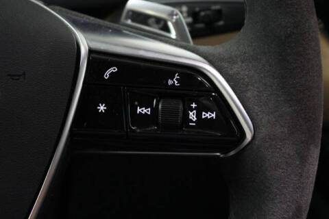 2023 Audi e-tron GT quattro Premium Plus