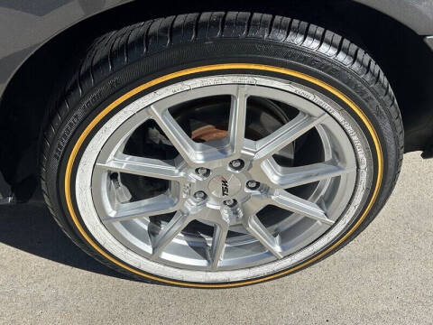 2003 Ford Thunderbird