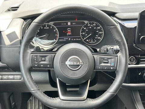 2024 Nissan Pathfinder SL