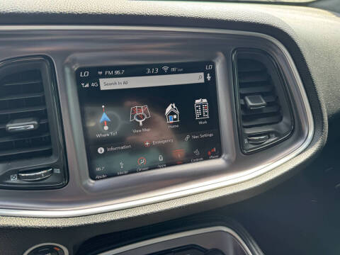 2019 Dodge Challenger SXT