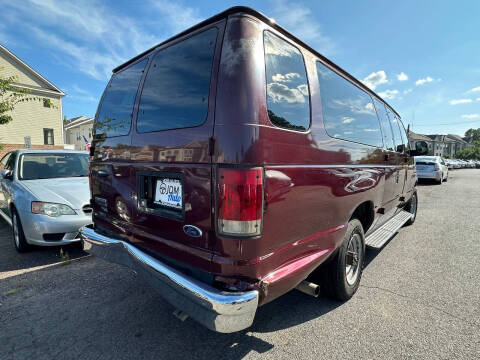 2008 Ford E-Series E-350 SD XLT