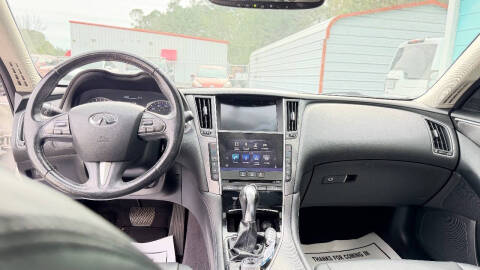 2017 Infiniti Q50 3.0T Signature Edition