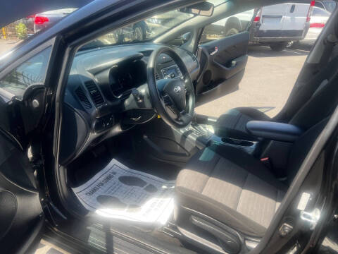 2016 Kia Forte5 LX