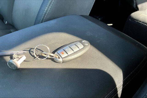 2017 Nissan Pathfinder SV