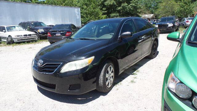 2011 Toyota Camry for sale at Tates Creek Motors KY in Nicholasville KY