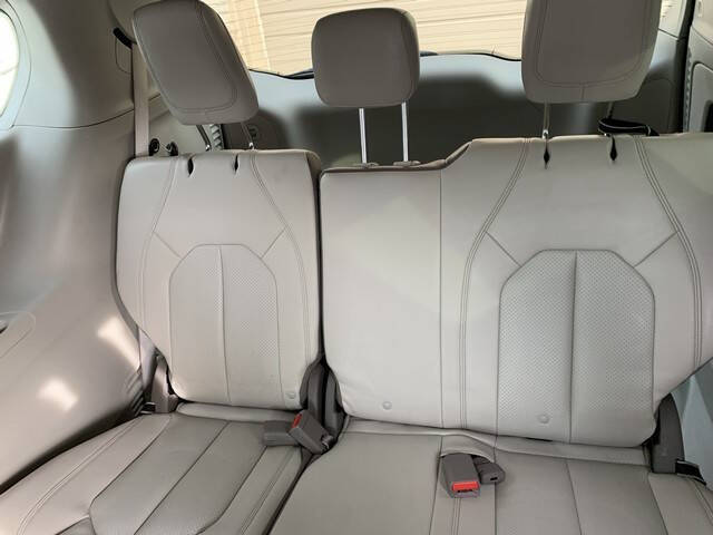 2017 Chrysler Pacifica Touring-L Plus