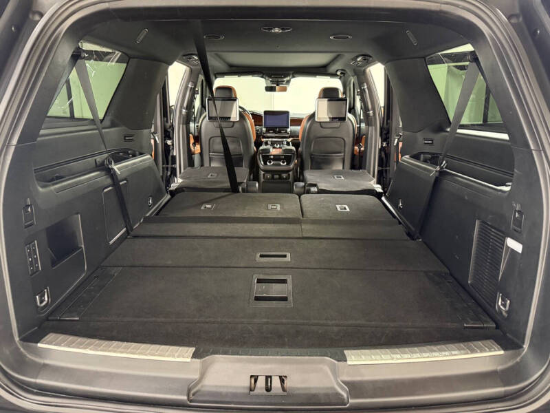 2021 Lincoln Navigator L Reserve