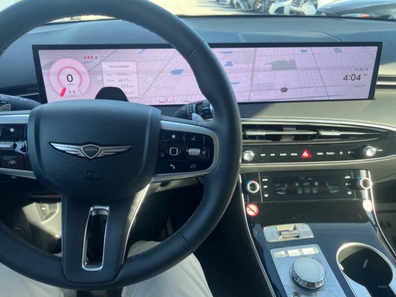 2026 Genesis GV70 2.5T Standard