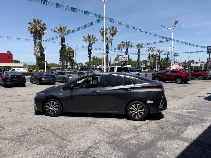 2020 Toyota Prius Prime XLE