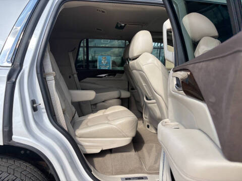 2017 Cadillac Escalade Premium Luxury