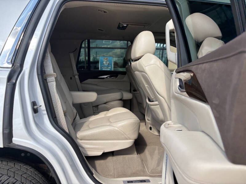 2017 Cadillac Escalade Premium Luxury