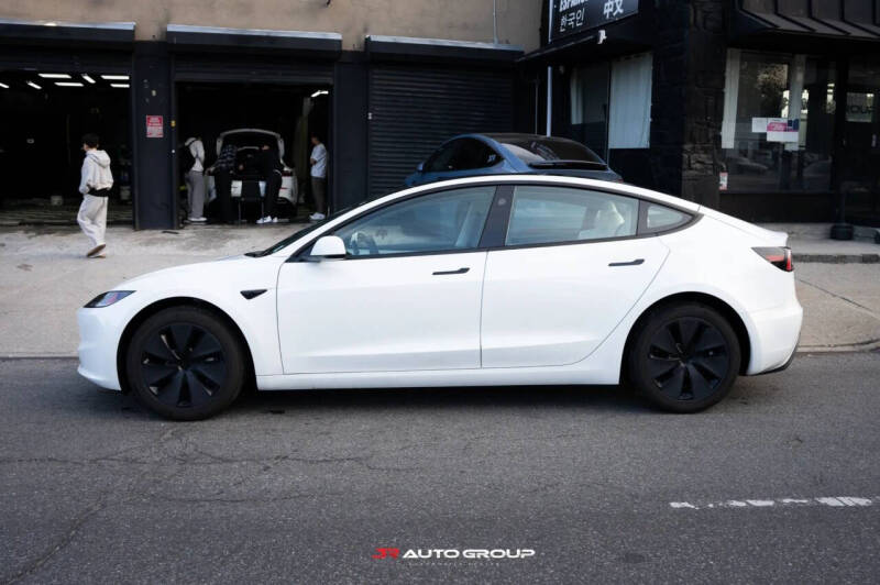 2025 Tesla Model 3 Long Range