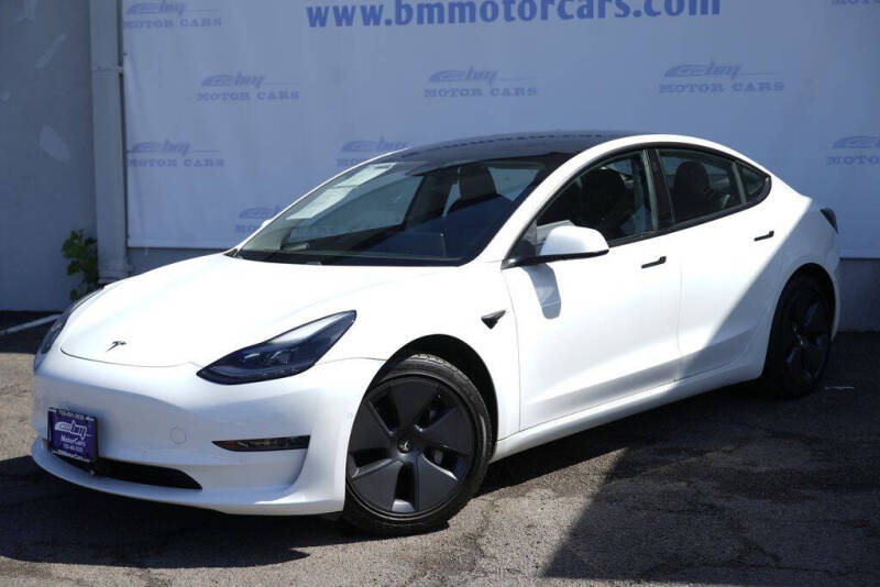 2021 Tesla Model 3 Standard Range Plus