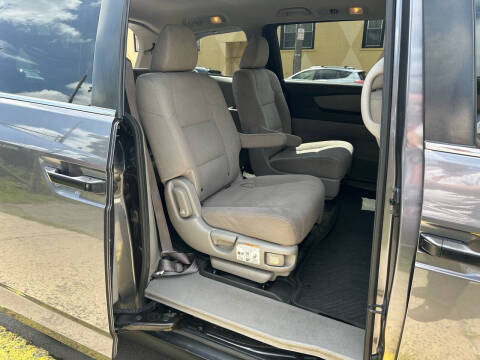 2015 Honda Odyssey LX