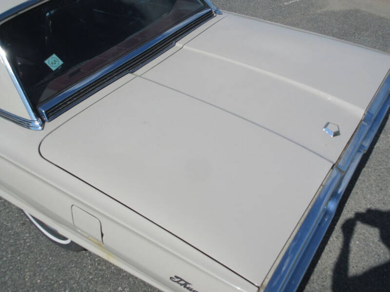 1965 Ford Thunderbird