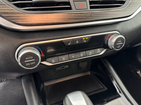 2022 Nissan Altima 2.5 SL