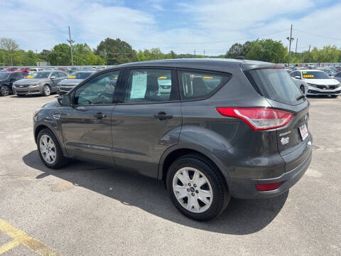 2016 Ford Escape S