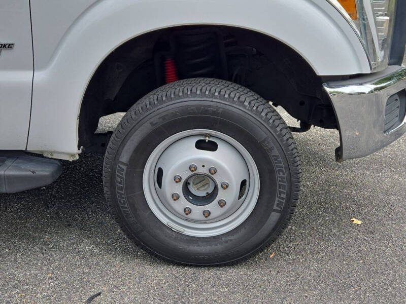 2015 Ford F-350 Super Duty XL