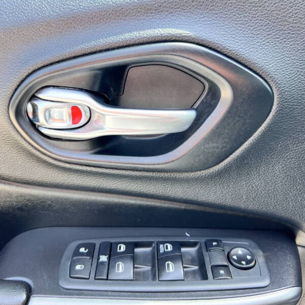 2020 Jeep Cherokee Latitude