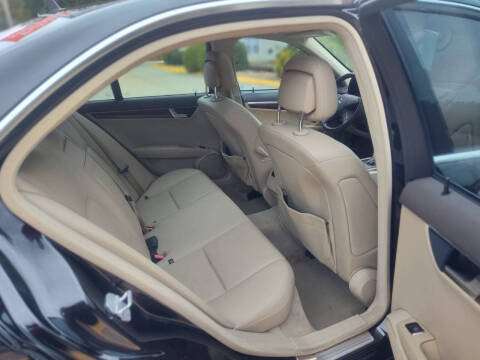 2011 Mercedes-Benz C-Class C 300 Luxury