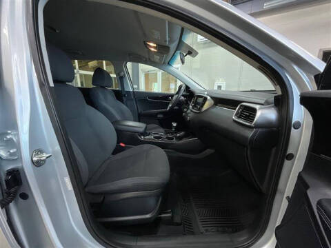 2019 Kia Sorento L