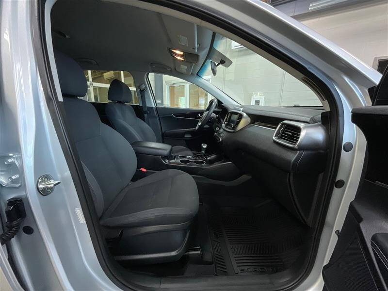 2019 Kia Sorento L
