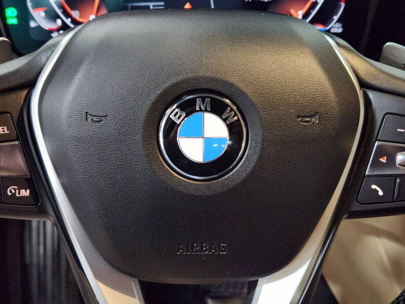 2022 BMW 3 Series 330i