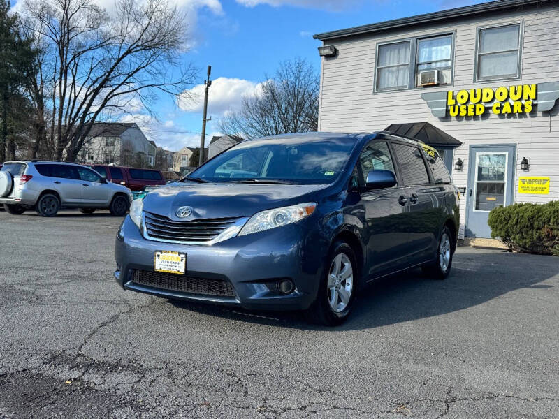 2017 Toyota Sienna for sale at Loudoun Used Cars in Leesburg VA