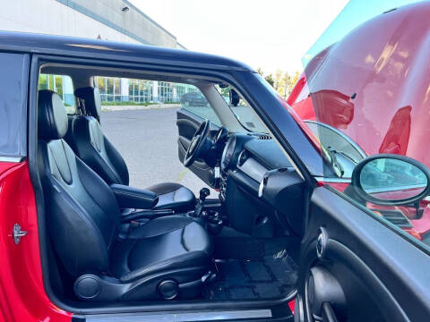 2013 MINI Hardtop Cooper