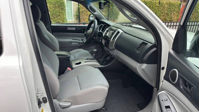 2013 Toyota Tacoma PreRunner V6