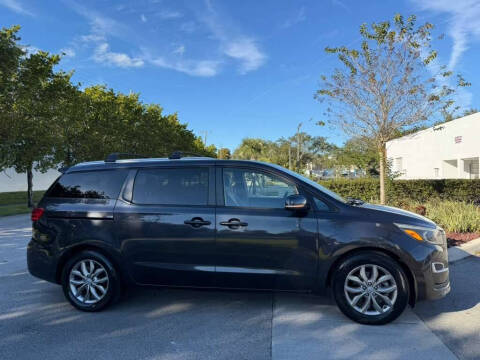 2019 Kia Sedona EX