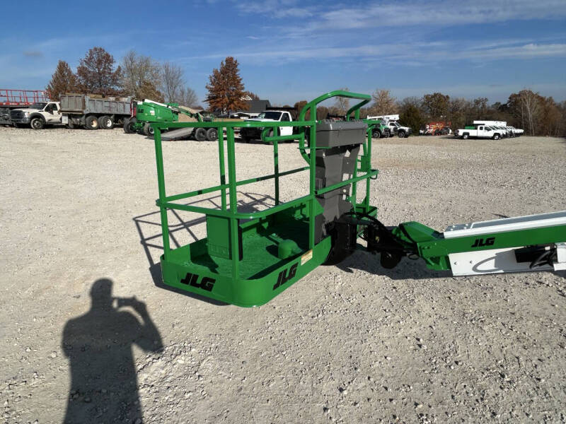 2014 JLG 40' Manlift