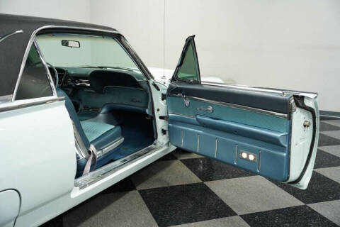 1963 Ford Thunderbird