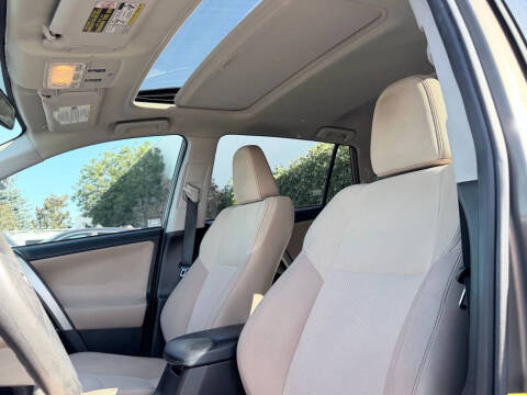 2014 Toyota RAV4 XLE