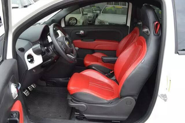 2013 FIAT 500 Abarth