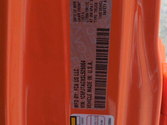 2025 Jeep Gladiator High Tide